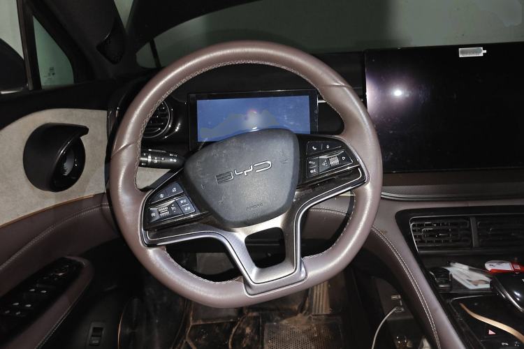 Used BYD Frigate 07 2023 DM-i 100KM Luxury Model Steering Wheel