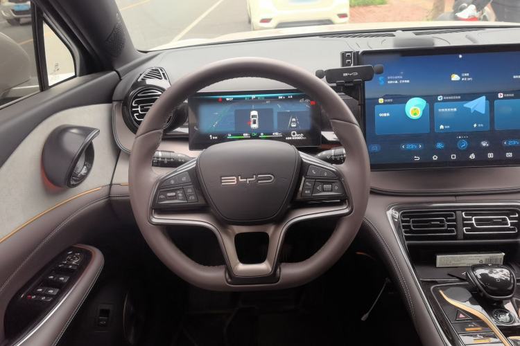 Used BYD Frigate 07 2023 DM-i 205KM Prestige Model Steering Wheel