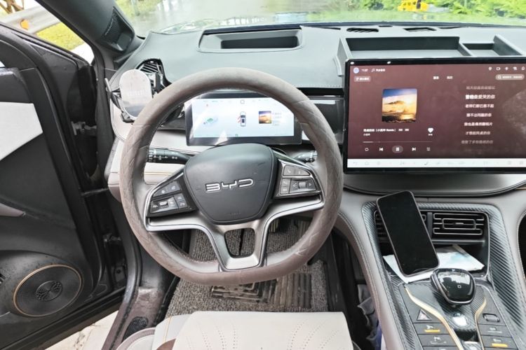 Used BYD Frigate 07 2023 DM-i 100KM Flagship Model Steering Wheel
