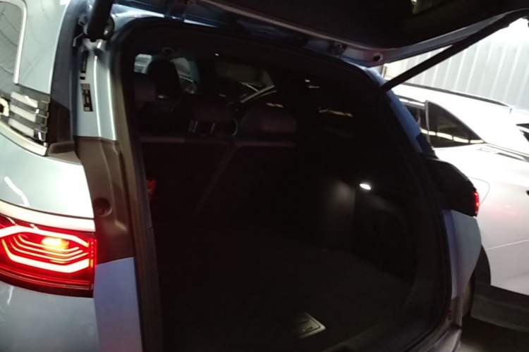 Used BYD Frigate 07 2023 DM-p 175 km Four-Wheel Drive Flagship Model Trunk