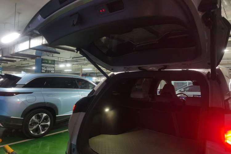 Used BYD Frigate 07 2023 DM-i 100KM Flagship Model Trunk