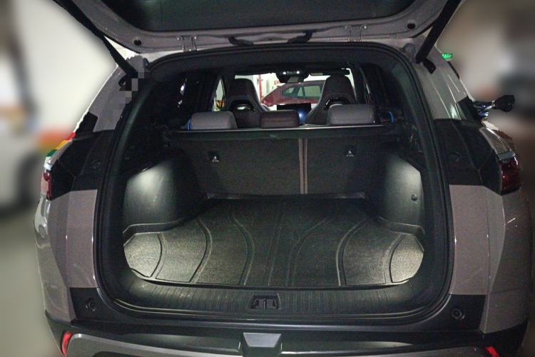 Used BYD Frigate 07 2023 DM-i 100KM Flagship Model Trunk