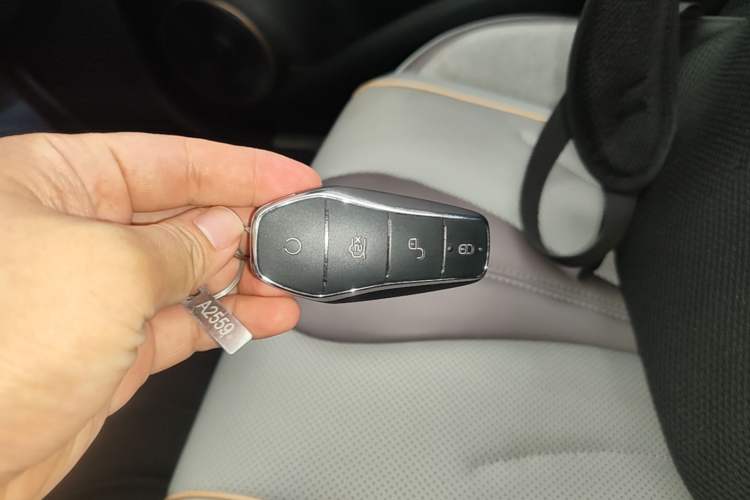 Used BYD Frigate 07 2023 DM-i 100KM Prestige Model Vehicle Key