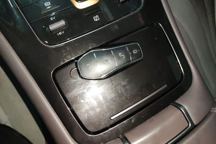 Used BYD Frigate 07 2023 DM-i 100KM Prestige Model Vehicle Key