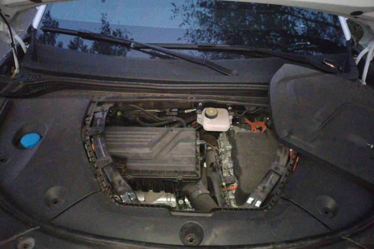 Used BYD Frigate 07 2023 DM-i 100KM Flagship Model Engine Bay