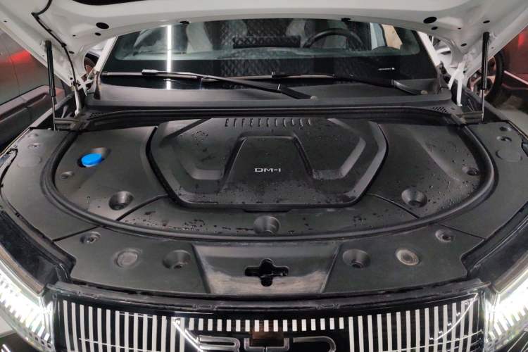 Used BYD Frigate 07 2023 DM-i 205KM Prestige Model Engine Bay