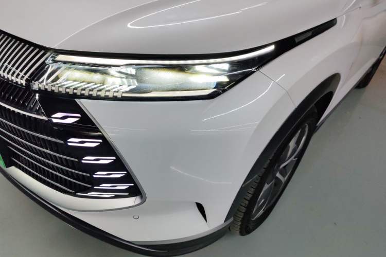 Used BYD Frigate 07 2023 DM-i 205KM Prestige Model Left Front Headlight