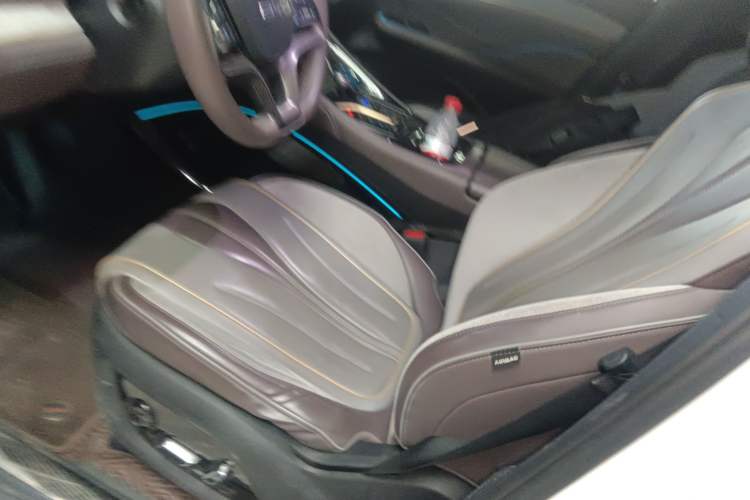 Used BYD Frigate 07 2023 DM-i 205KM Flagship Model Left Front Seat