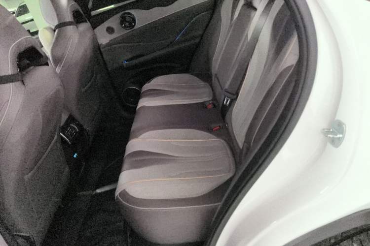 Used BYD Frigate 07 2023 DM-i 100KM Flagship Model Left Rear Seat