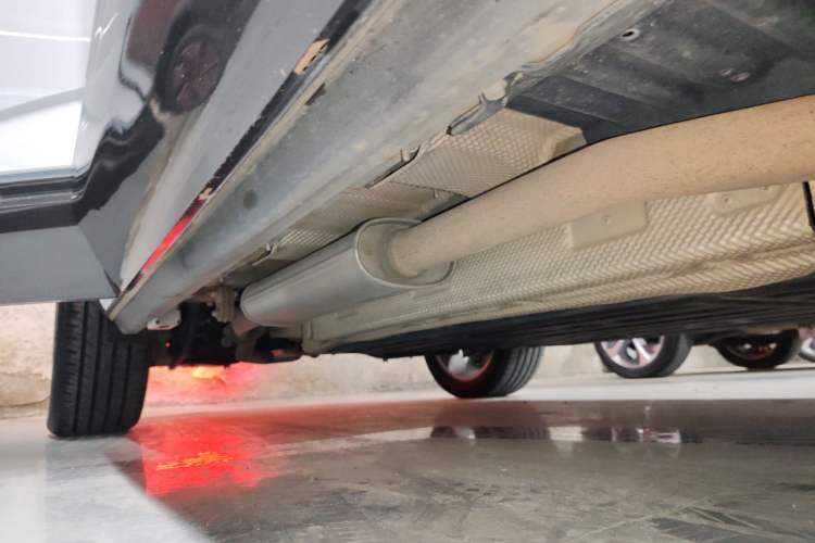 Used BYD Frigate 07 2023 DM-i 205KM Prestige Model Right Side Sill