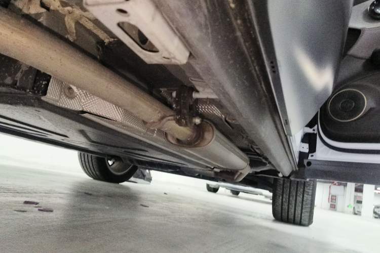 Used BYD Frigate 07 2023 DM-i 100KM Flagship Model Right Side Sill