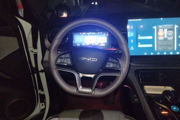 Used BYD Frigate 07 2023 DM-i 100KM Flagship Model Steering Wheel