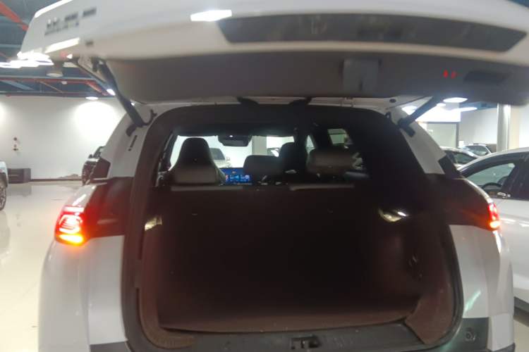Used BYD Frigate 07 2023 DM-i 205KM Flagship Model Trunk