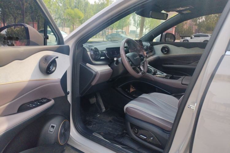 Used BYD Frigate 07 2023 DM-i 100KM Flagship Model Driver Seat