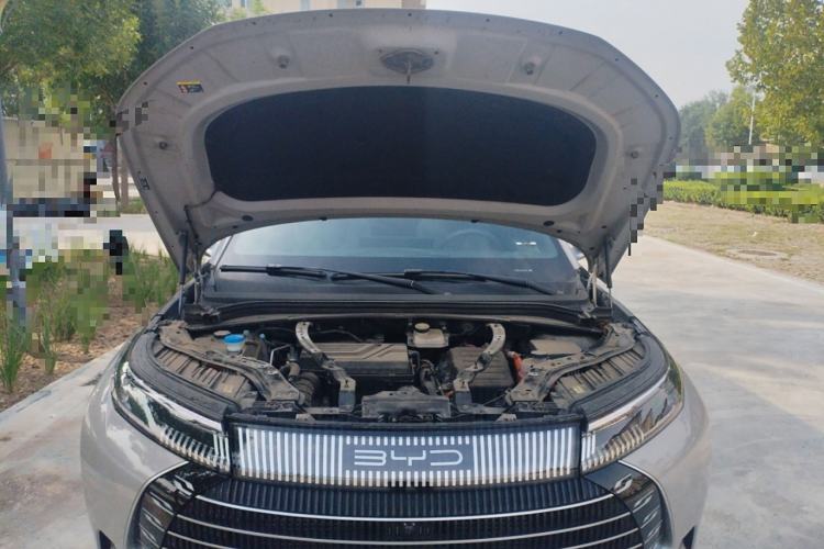Used BYD Frigate 07 2023 DM-i 100KM Flagship Model Engine Bay