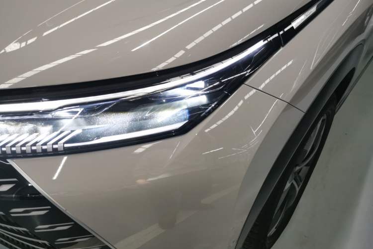 Used BYD Frigate 07 2023 DM-i 100KM Flagship Model Left Front Headlight