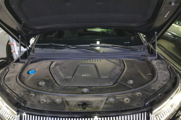 Used BYD Frigate 07 2024 HONOR Edition DM-i 100KM Luxury Model Engine Bay