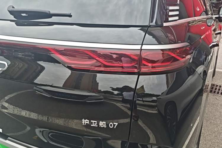 Used BYD Frigate 07 2024 HONOR Edition DM-i 100KM Luxury Model Right Rear Taillight