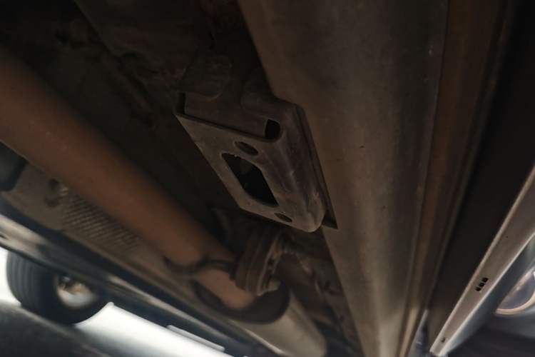 Used BYD Frigate 07 2024 HONOR Edition DM-i 100KM Luxury Model Right Side Sill