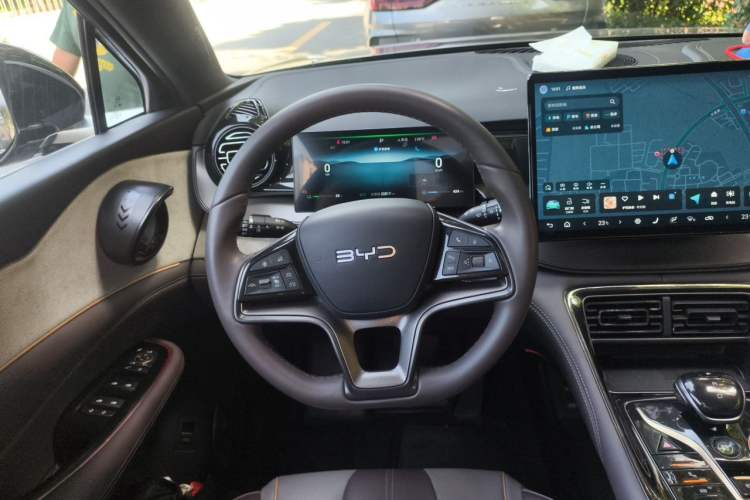 Used BYD Frigate 07 2024 HONOR Edition DM-i 100KM Luxury Model Steering Wheel