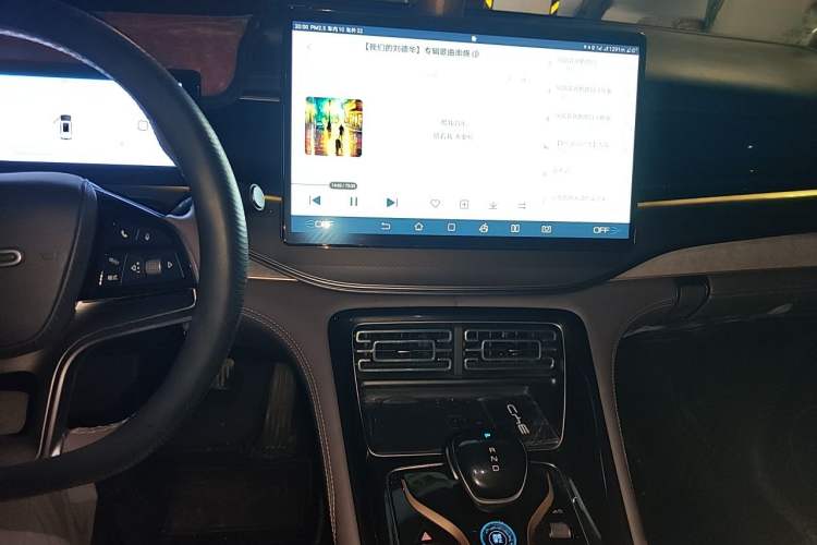 Used BYD Frigate 07 2024 Honor Edition DM-i 100KM Prestige Model Audio And AC Panel