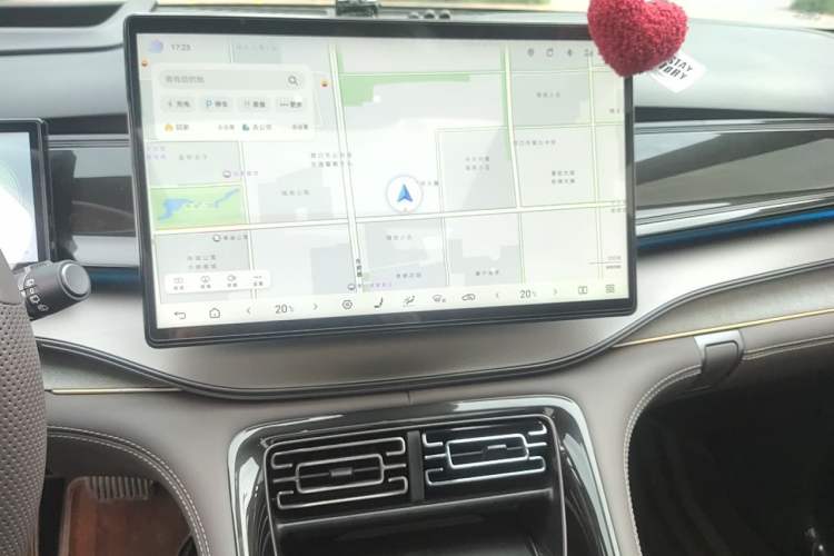 Used BYD Frigate 07 2024 HONOR Edition DM-i 205KM Flagship Model Audio And AC Panel