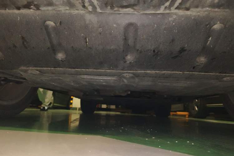Used BYD Frigate 07 2024 HONOR Edition DM-i 205KM Flagship Model Chassis Front