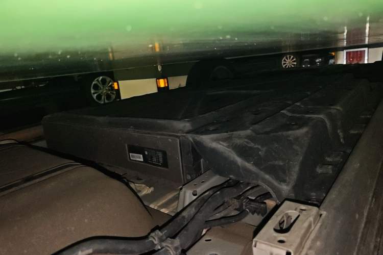 Used BYD Frigate 07 2024 HONOR Edition DM-i 205KM Flagship Model Chassis Rear Left