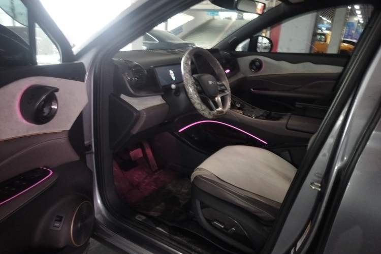 Used BYD Frigate 07 2024 HONOR Edition DM-i 100KM Luxury Model Driver Seat
