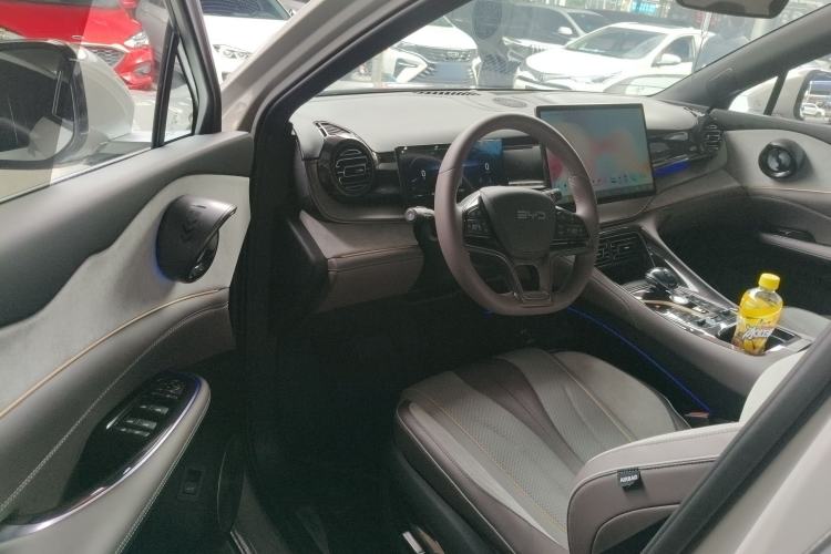 Used BYD Frigate 07 2024 HONOR Edition DM-i 100KM Luxury Model Driver Seat