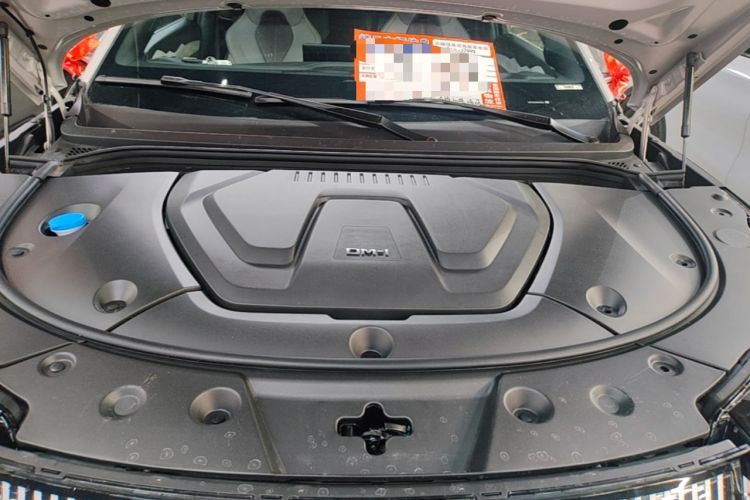 Used BYD Frigate 07 2024 Honor Edition DM-i 100KM Prestige Model Engine Bay