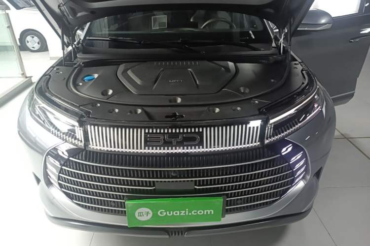 Used BYD Frigate 07 2024 HONOR Edition DM-i 205KM Flagship Model Engine Bay