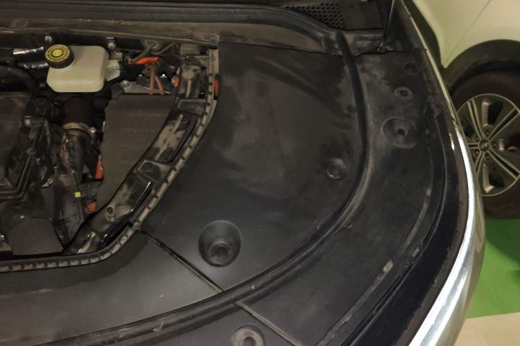 Used BYD Frigate 07 2024 HONOR Edition DM-i 205KM Flagship Model Engine Bay Left