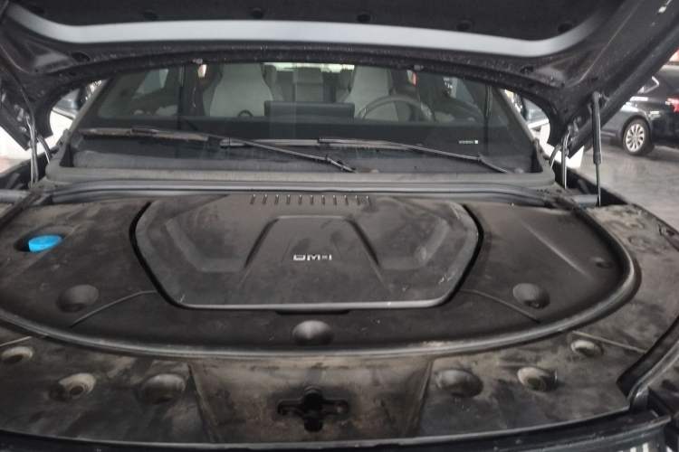 Used BYD Frigate 07 2024 HONOR Edition DM-i 100KM Luxury Model Engine Bay