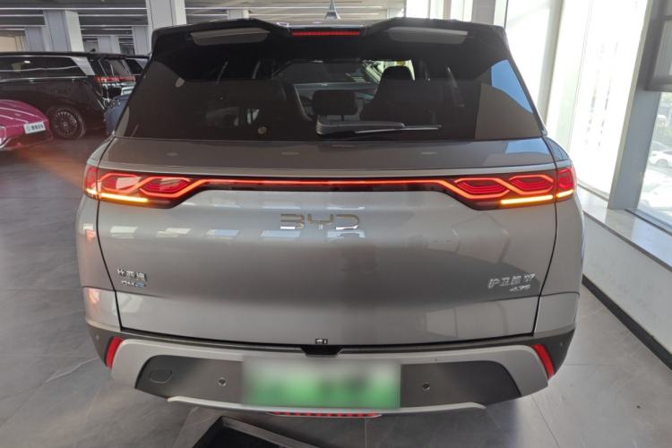 Used BYD Frigate 07 2024 Honor Edition DM-p 175KM All-Wheel-Drive Flagship Model Exterior 4