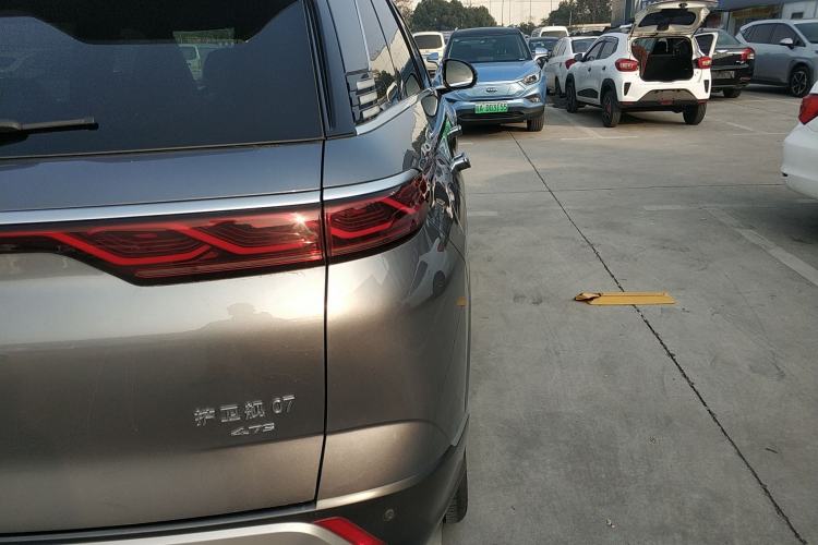 Used BYD Frigate 07 2024 HONOR Edition DM-i 100KM Luxury Model Exterior 6