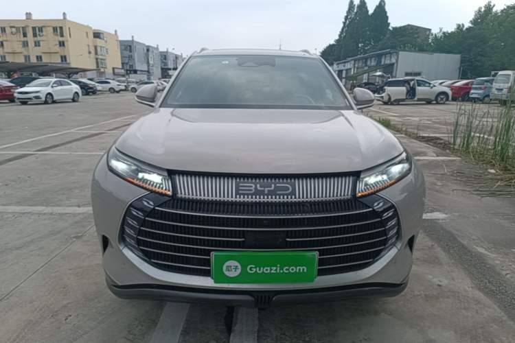 Used BYD Frigate 07 2024 HONOR Edition DM-i 205KM Flagship Model Front