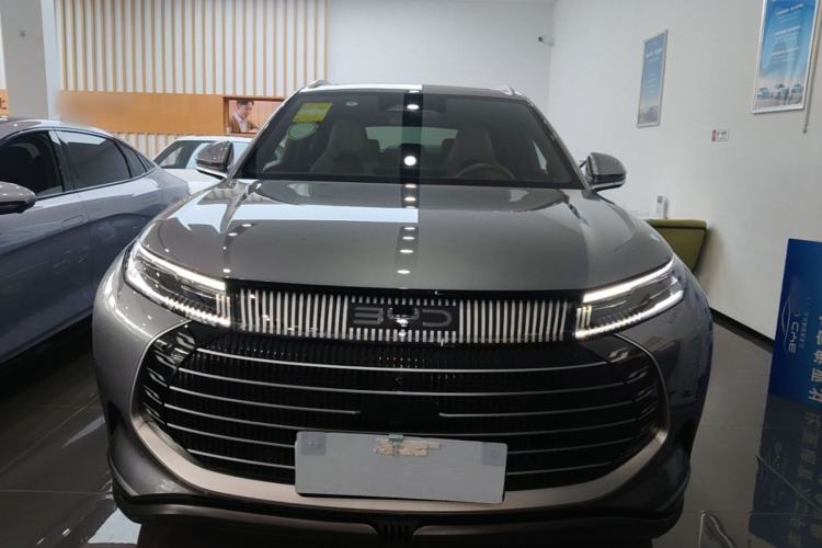 Used BYD Frigate 07 2024 HONOR Edition DM-i 205KM Flagship Model Front