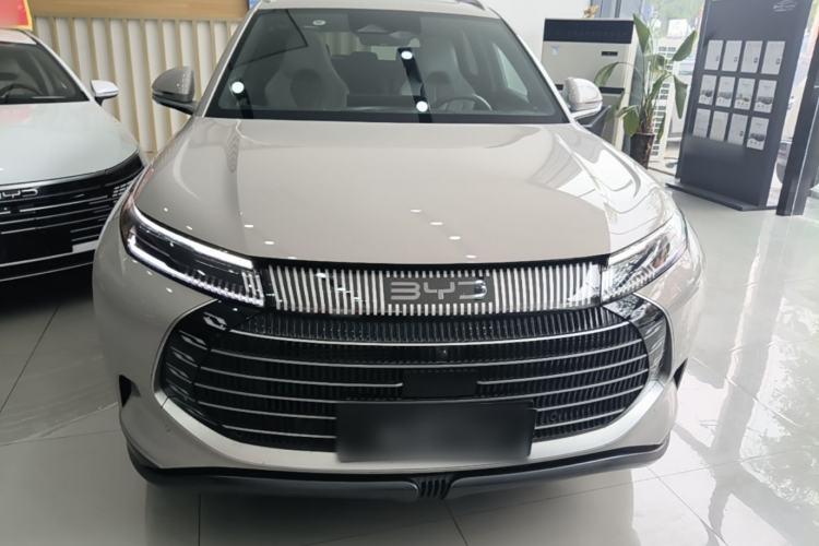 Used BYD Frigate 07 2024 HONOR Edition DM-i 205KM Flagship Model Front