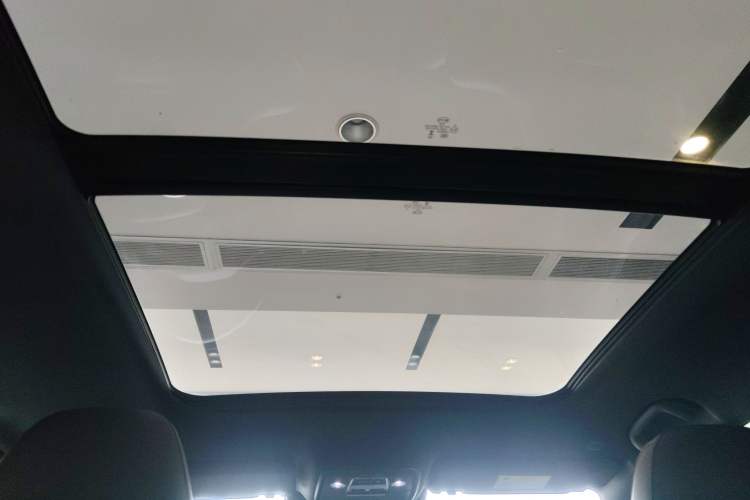 Used BYD Frigate 07 2024 Honor Edition DM-i 100KM Prestige Model Headliner