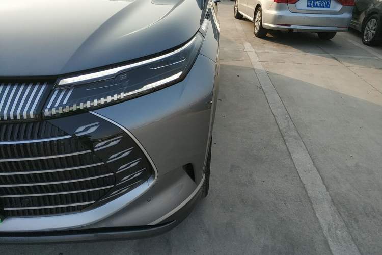 Used BYD Frigate 07 2024 HONOR Edition DM-i 100KM Luxury Model Left Front Headlight
