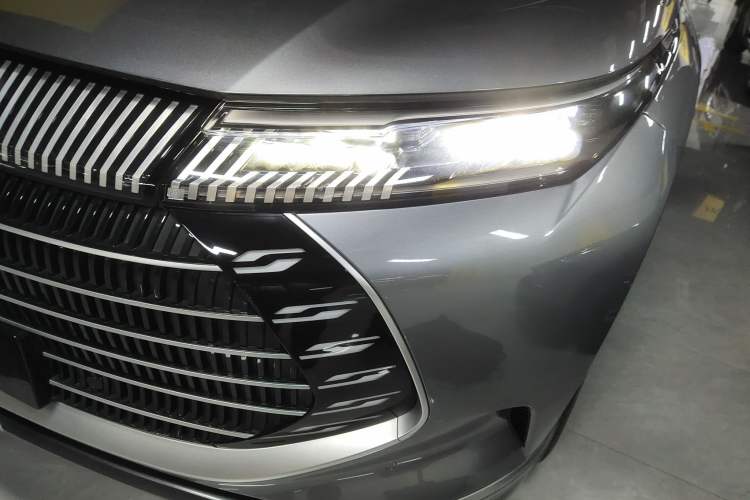 Used BYD Frigate 07 2024 HONOR Edition DM-i 100KM Luxury Model Left Front Headlight