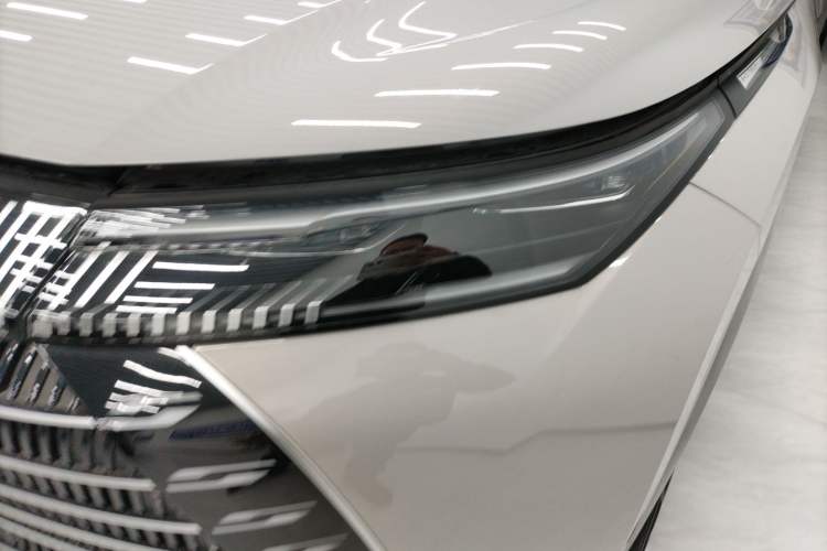 Used BYD Frigate 07 2024 HONOR Edition DM-i 205KM Flagship Model Left Front Headlight