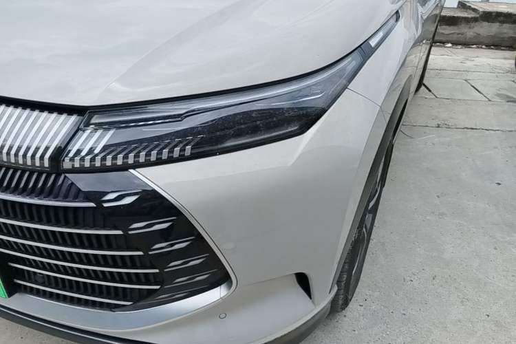 Used BYD Frigate 07 2024 HONOR Edition DM-i 205KM Flagship Model Left Front Headlight