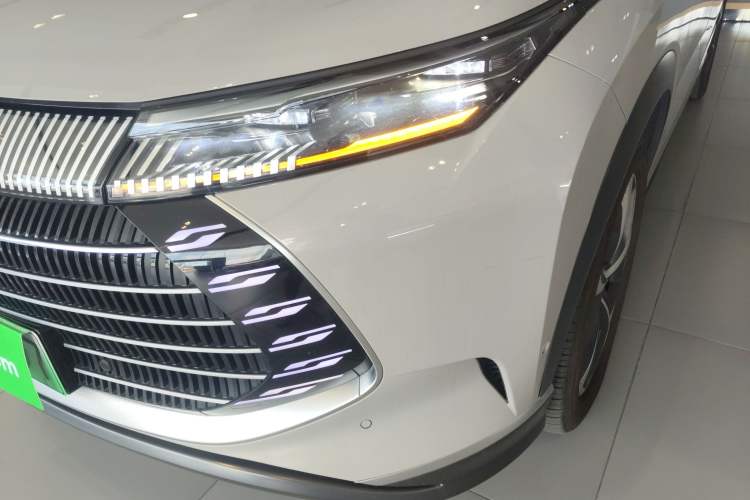 Used BYD Frigate 07 2024 Honor Edition DM-i 100KM Prestige Model Left Front Headlight