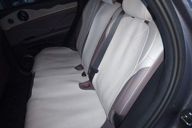 Used BYD Frigate 07 2024 HONOR Edition DM-i 100KM Luxury Model Left Rear Seat