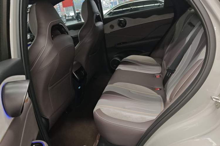 Used BYD Frigate 07 2024 HONOR Edition DM-i 205KM Flagship Model Left Rear Seat