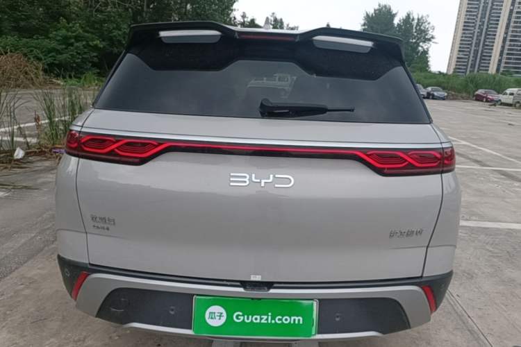 Used BYD Frigate 07 2024 HONOR Edition DM-i 205KM Flagship Model Rear