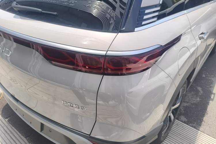 Used BYD Frigate 07 2024 HONOR Edition DM-i 100KM Elite Model Right Rear Taillight