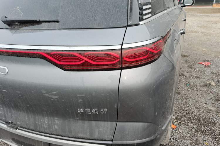Used BYD Frigate 07 2024 HONOR Edition DM-i 205KM Flagship Model Right Rear Taillight